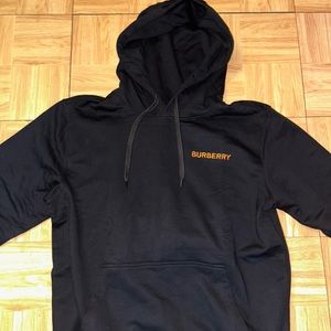 Burberry Hoodi Great Condition Only Worn Once